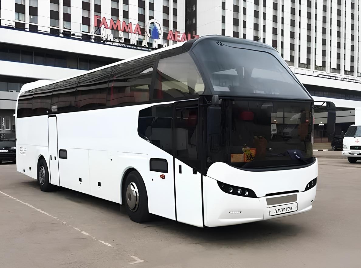 Автобус Neoplan Starliner